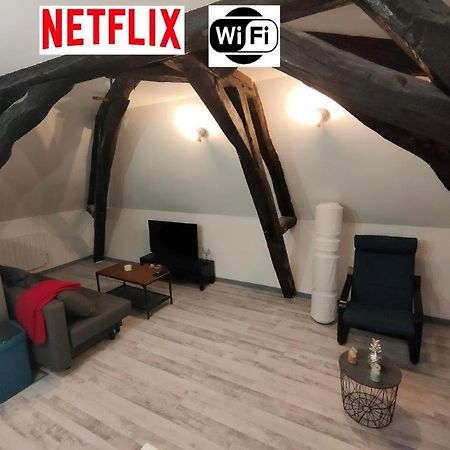 La Machine Sous Combles Apartment Exterior photo